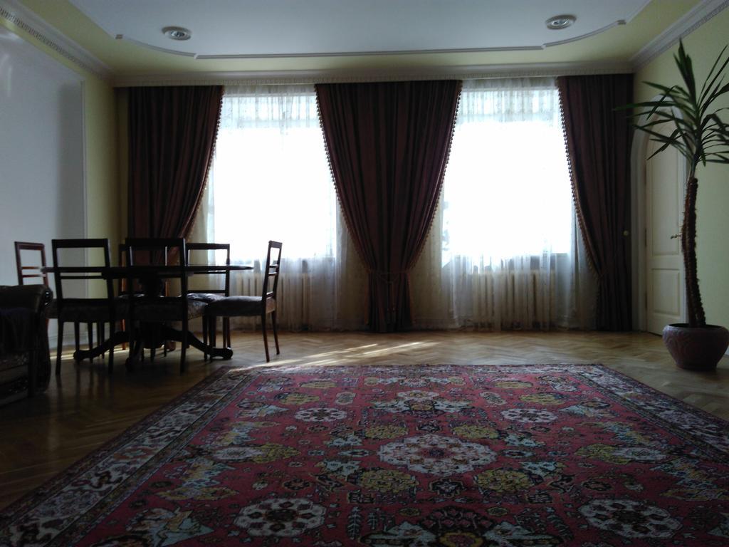 לבוב Apartment Na Rynok Square מראה חיצוני תמונה